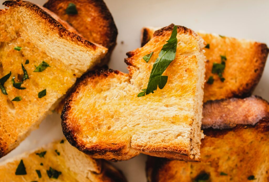 GARLIC BREAD