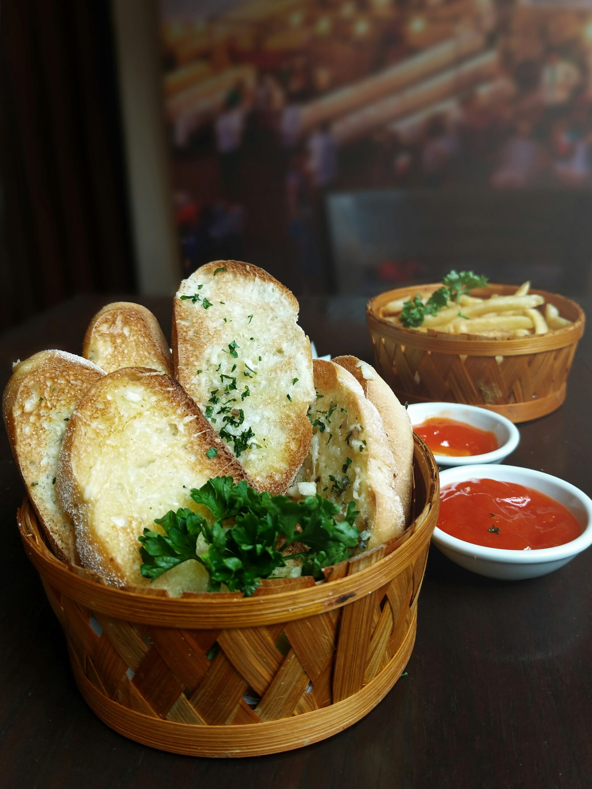 musstry garlic bread recipe